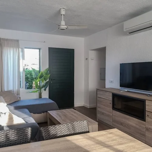 9bc403bb-1c7f-4dc3-a919-c820f3be0a3c